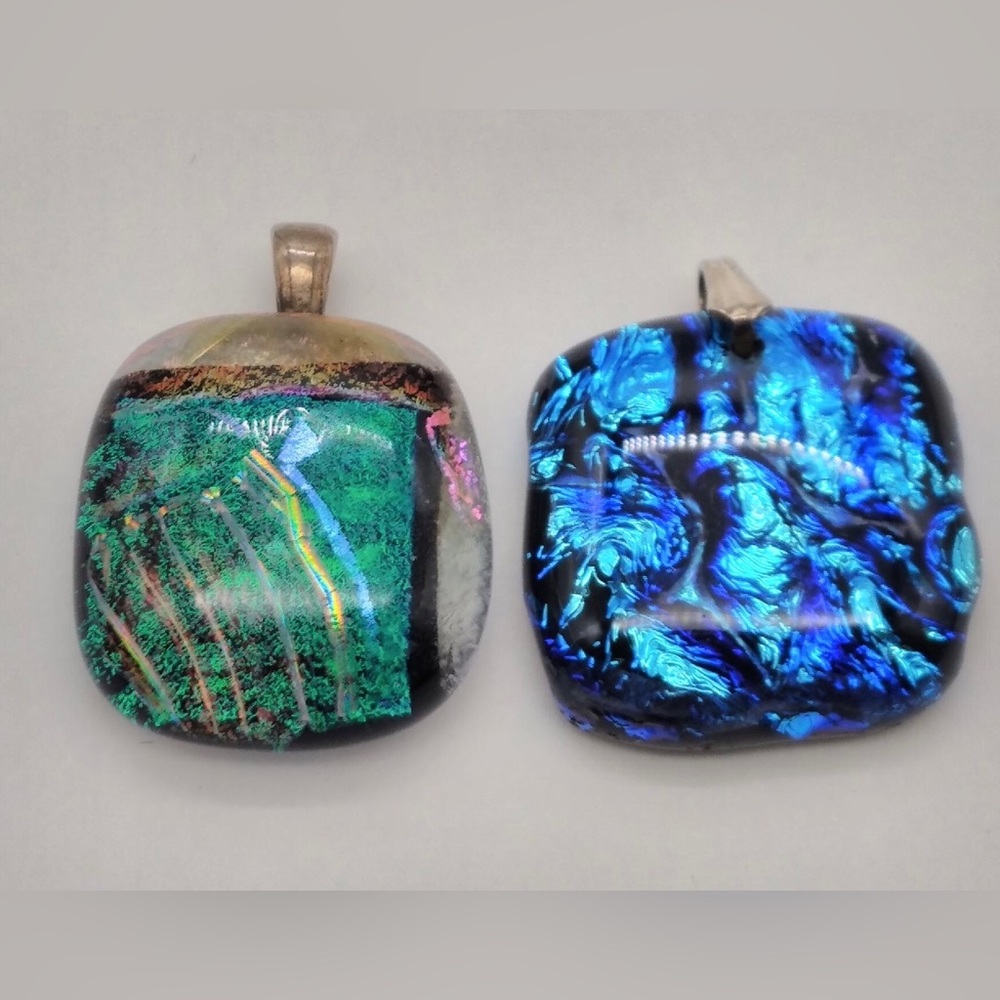 Murano Glass Pendant - Picture 2 of 6